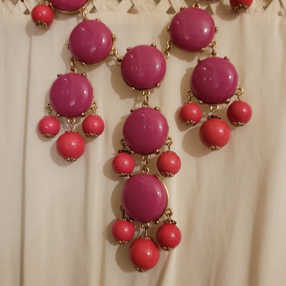 J Crew Pink Beaded Dangle Statement Necklace Chan… - image 3